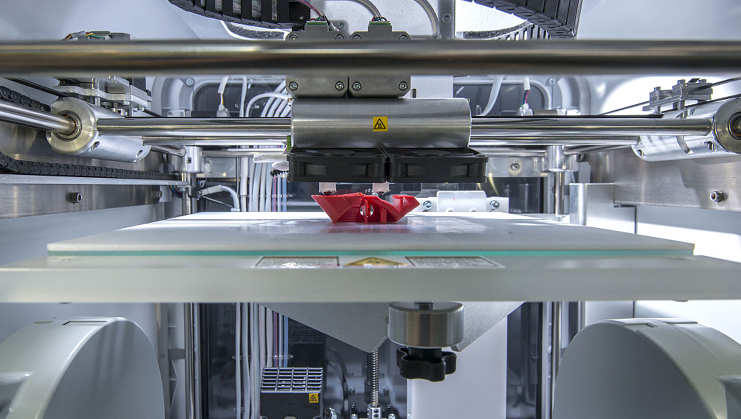 Industrieller Staubs ammler in der 3D-Druckindustrie